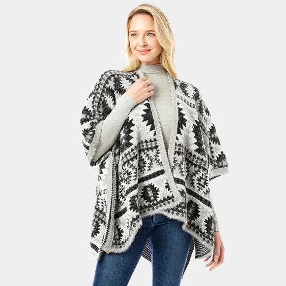 Aztec Pattern Ruana Poncho - Picture 3 of 5